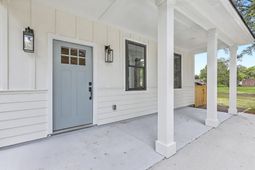 921 Main Street photo 4