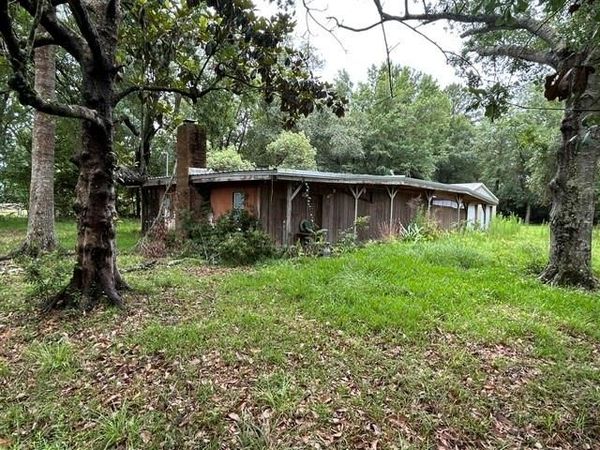 3401 Baumhauer Road, Theodore, AL 36582