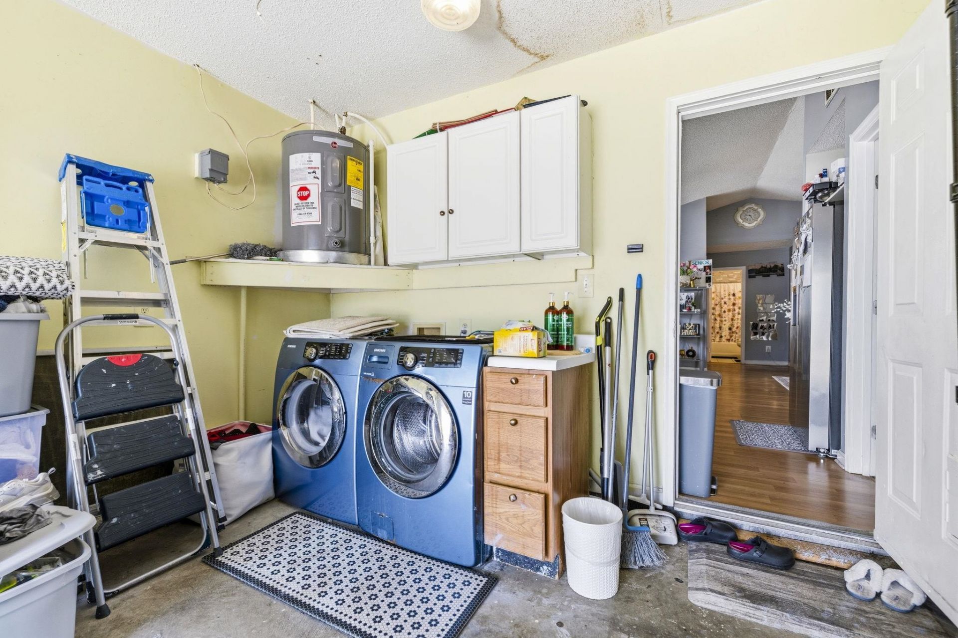 417 Chesterfield Ct.  Photo 14