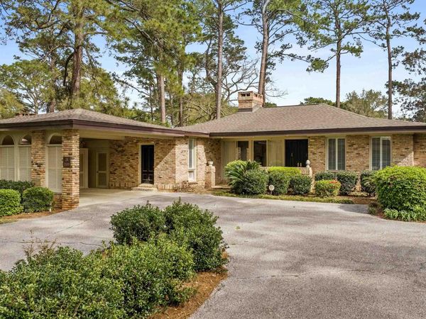 18100 Quail Run, Unit 3A, Fairhope, AL 36532