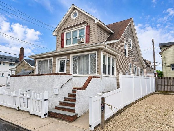 25 Alabama Street , Long Beach, NY 11561