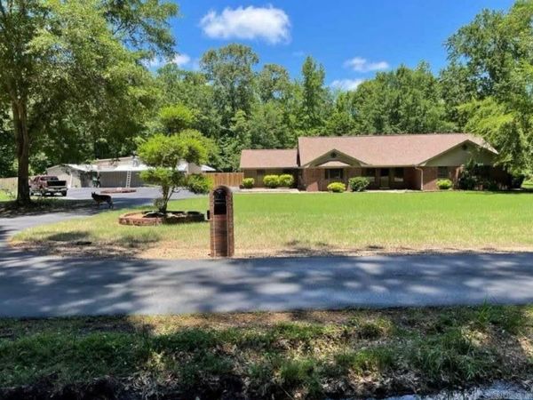 9421 Jimbert Drive, Pine Bluff, AR 71603