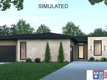 8501 Birkett Drive, Lincoln, NE 68526