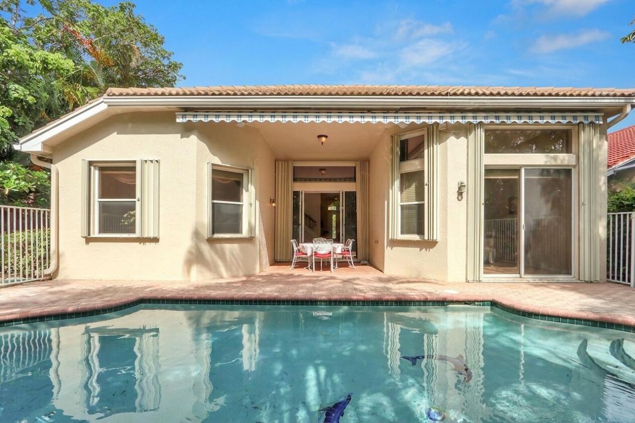 116 Palm Circle, Atlantis, FL 33462 Photo