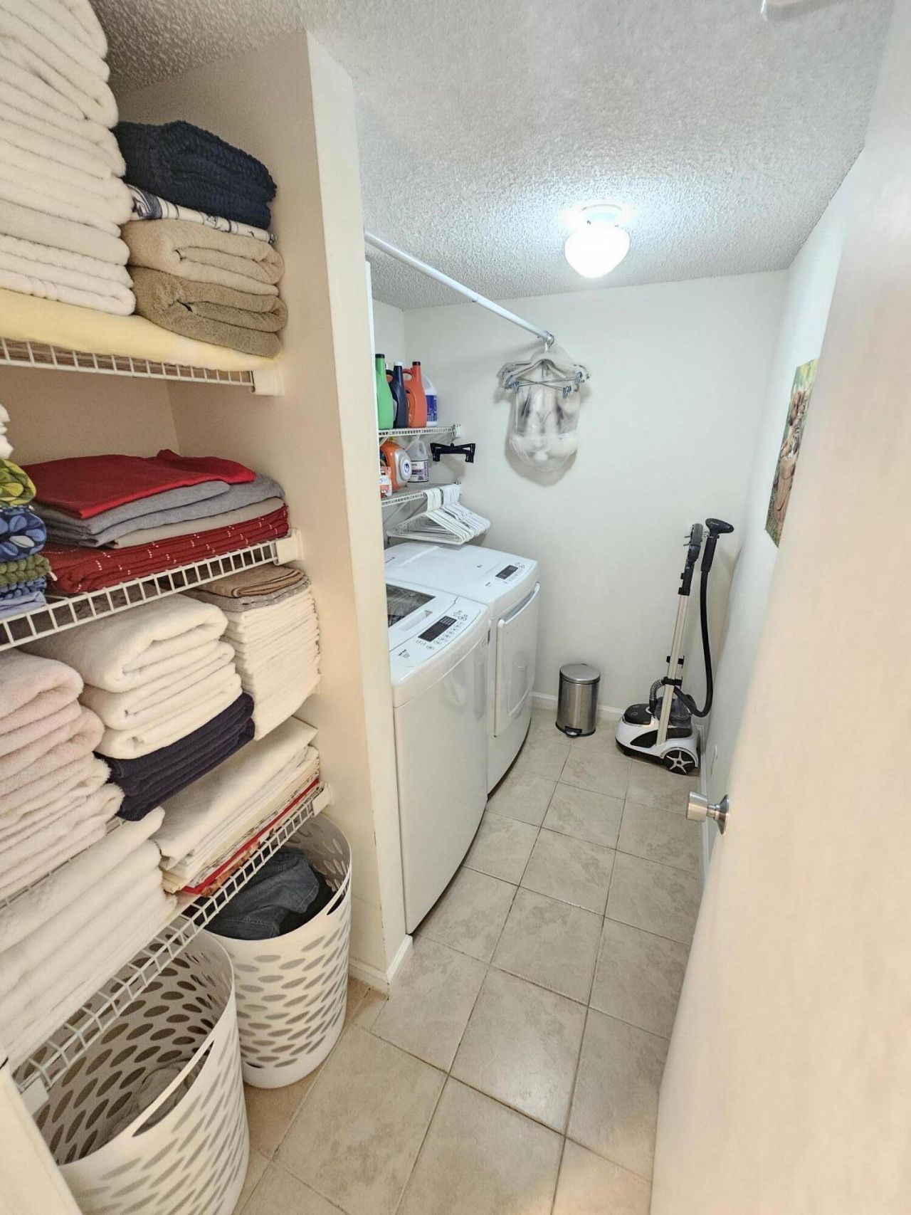 1412 SW 110th Way, Davie, FL 33324 Photo