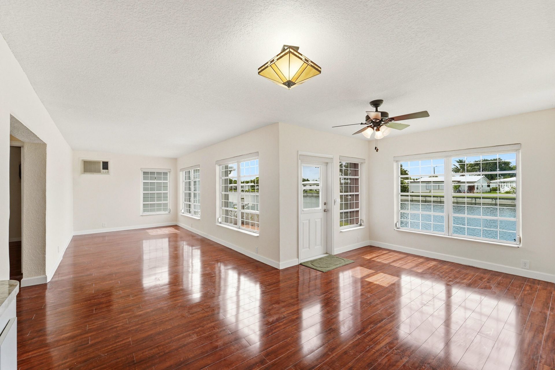8304 NW 59th Street, Tamarac, FL 33321 Photo