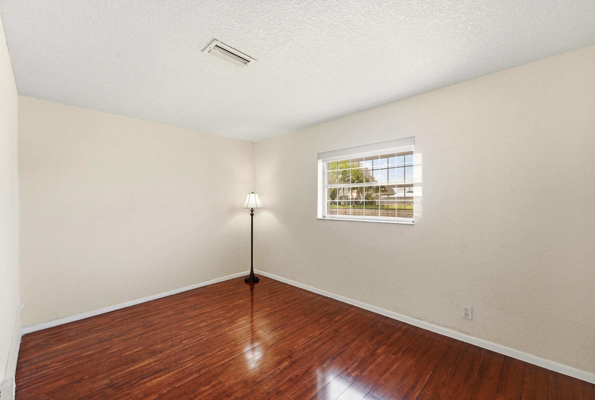 8304 NW 59th Street, Tamarac, FL 33321 Photo