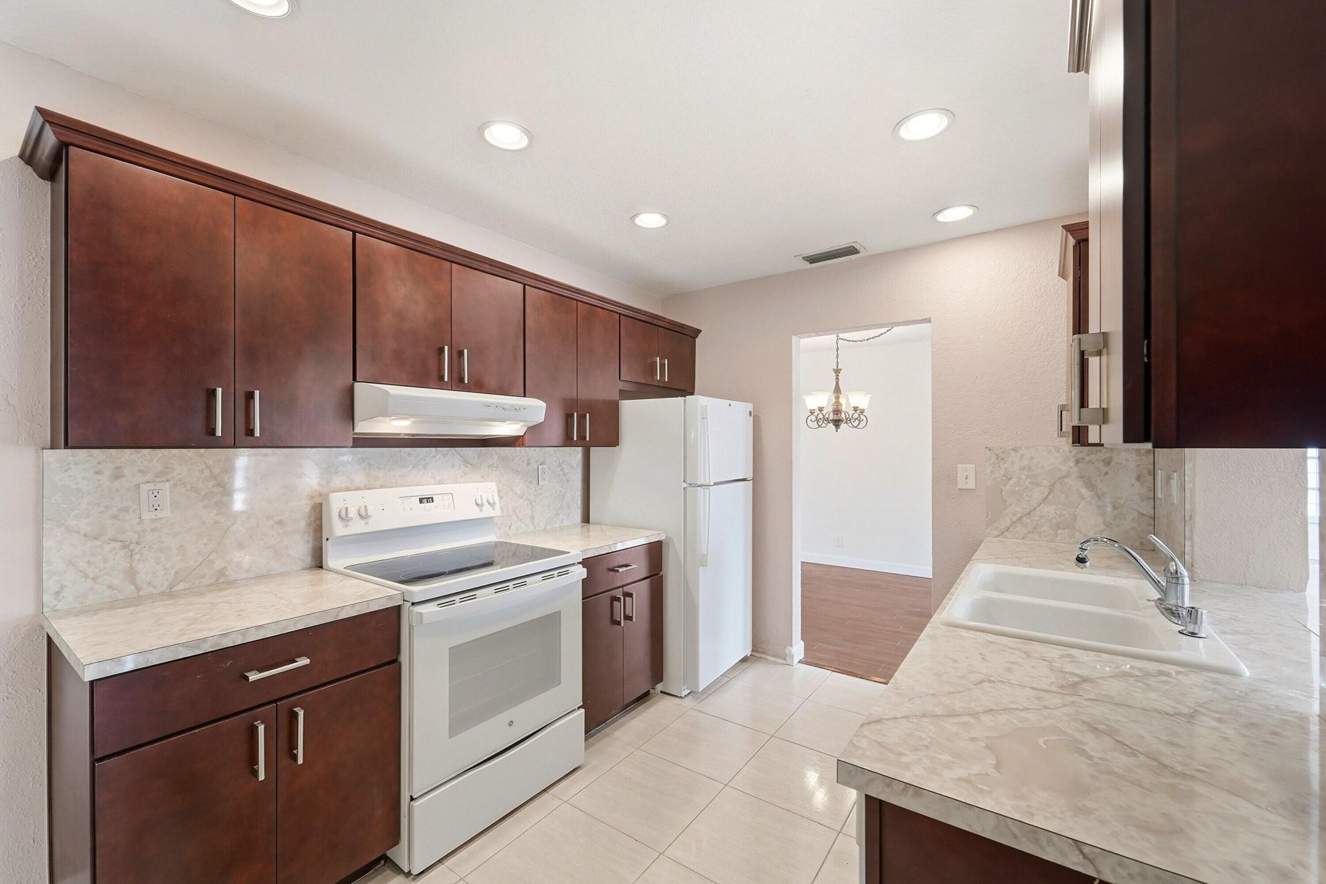 8304 NW 59th Street, Tamarac, FL 33321 Photo