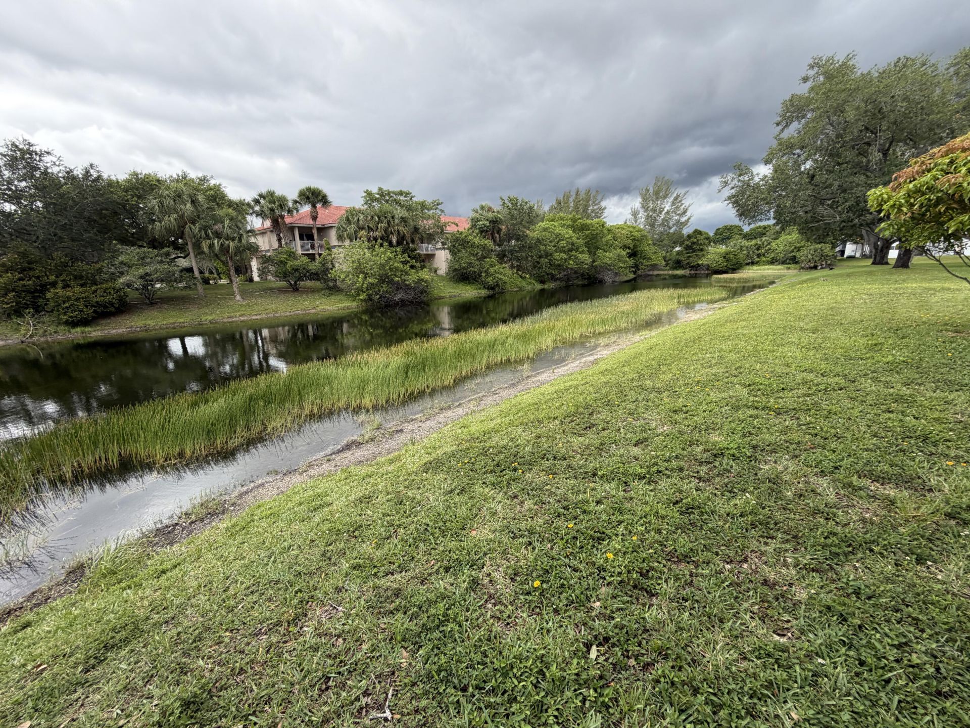 212 Lake Susan Lane, West Palm Beach, FL 33411 Photo