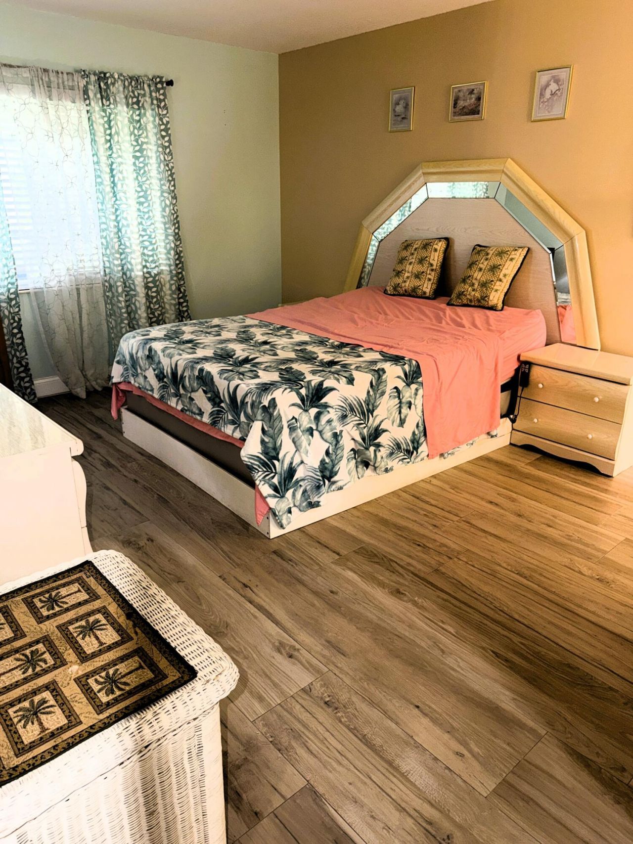 212 Lake Susan Lane, West Palm Beach, FL 33411 Photo