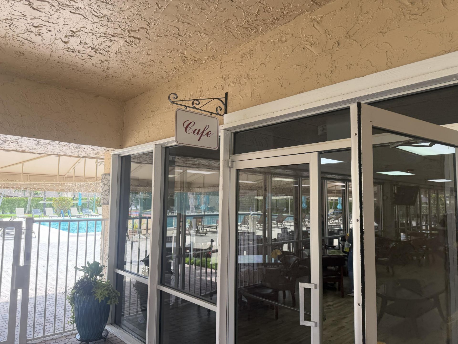 212 Lake Susan Lane, West Palm Beach, FL 33411 Photo