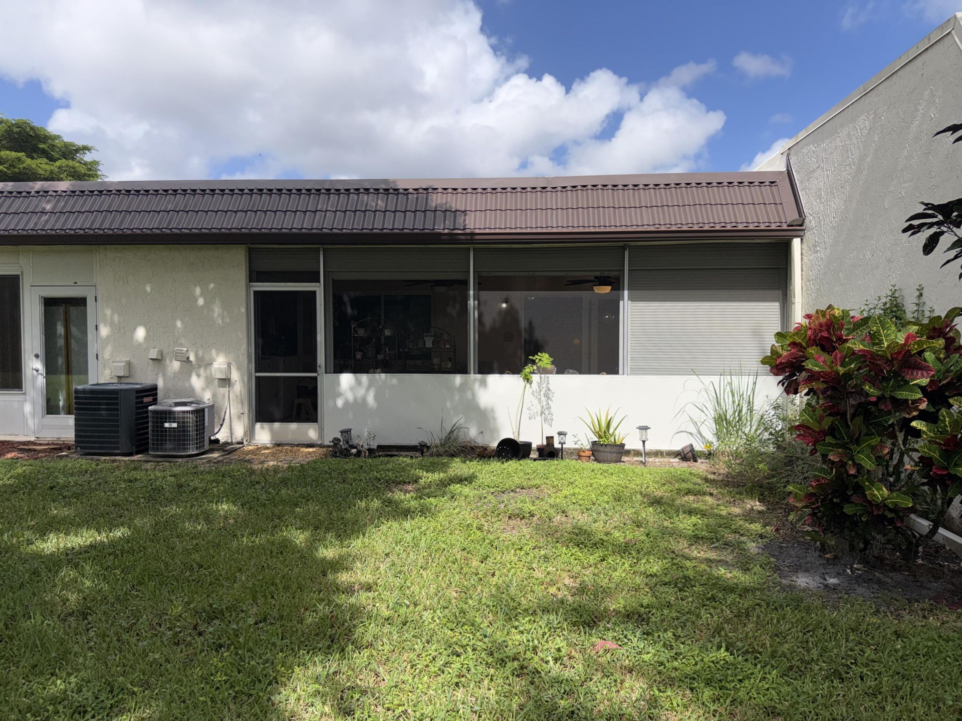 212 Lake Susan Lane, West Palm Beach, FL 33411 Photo