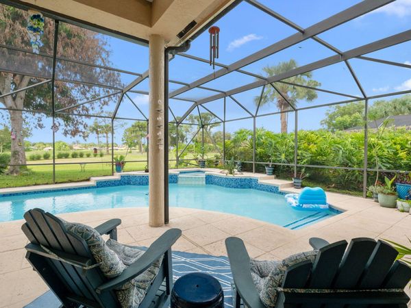 1306 SW Cottonwood Cove, Port St. Lucie, FL 34986
