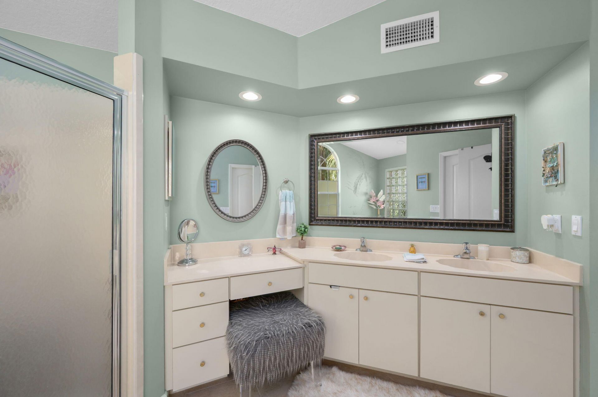 1306 SW Cottonwood Cove, Port Saint Lucie, FL 34986 Photo