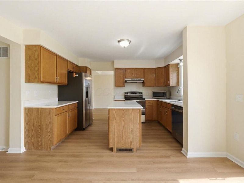 335 Tralee Trail , Cardington, OH 43315 Photo 9