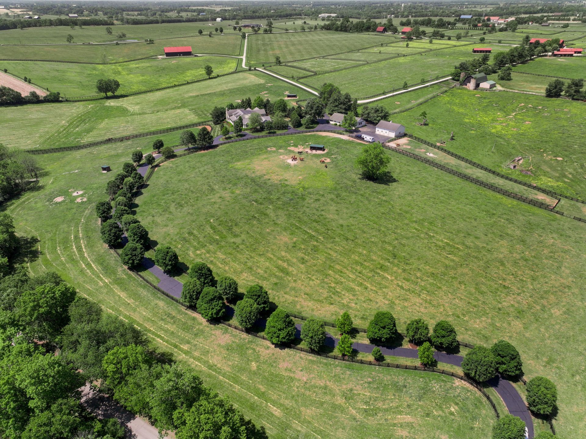 595 Moores Mill Road, Midway, KY 40347