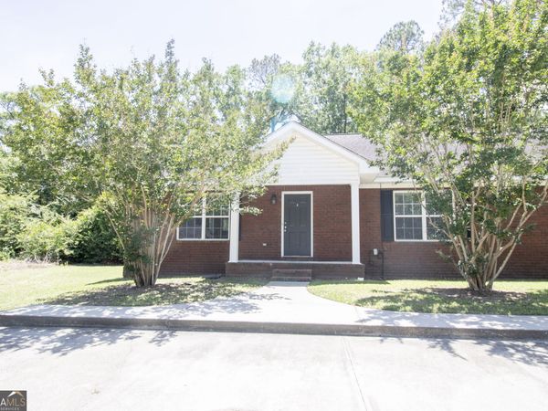 305 Sterling Court, Statesboro, GA 30458