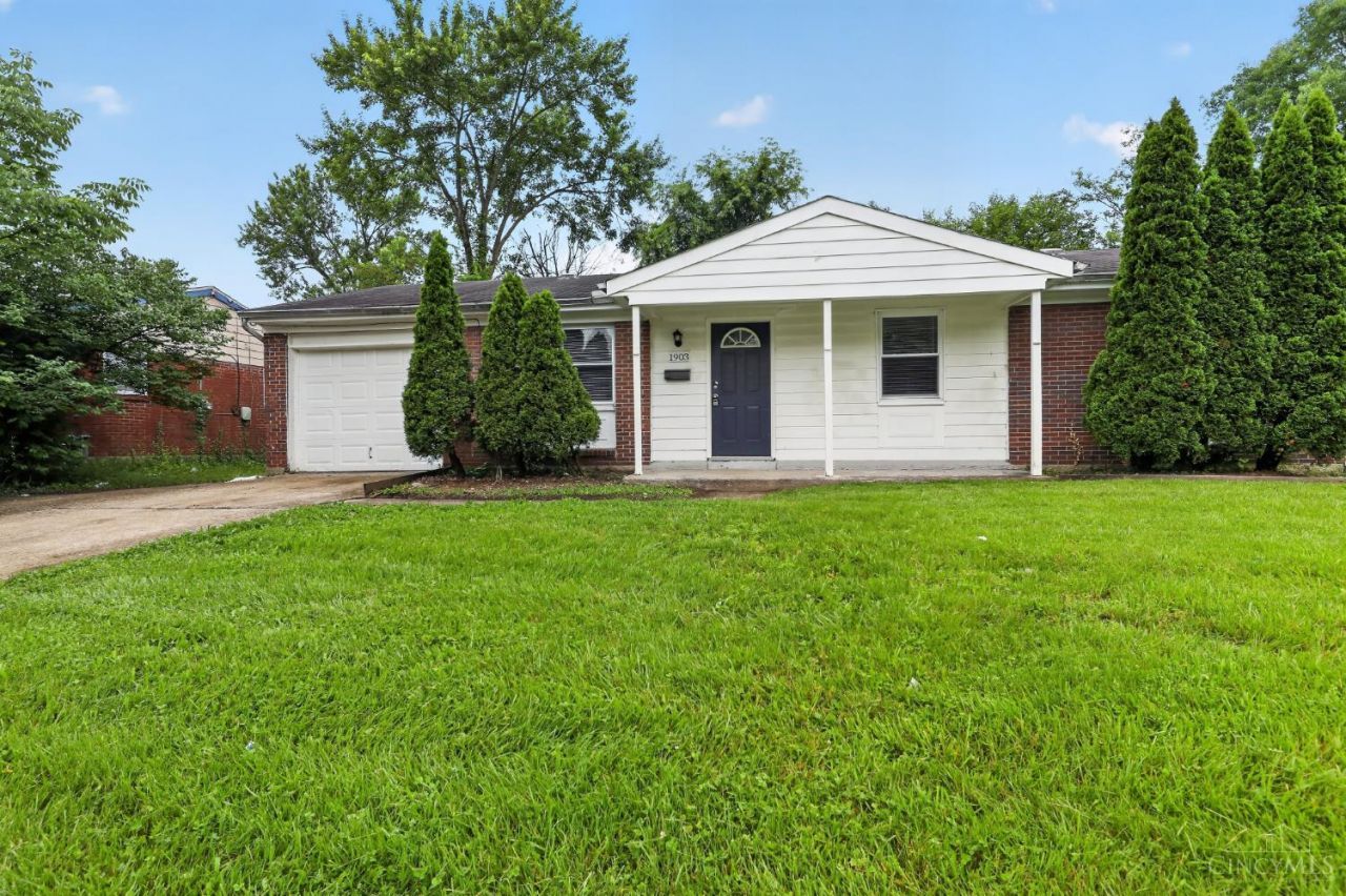 1903 Roosevelt Avenue, Springfield Township, OH 45240 Main Photo