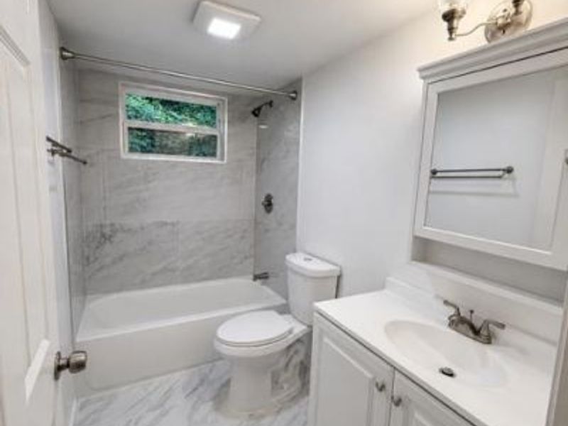 2613 Chesterfield Court, Cincinnati, OH 45239 Photo 3