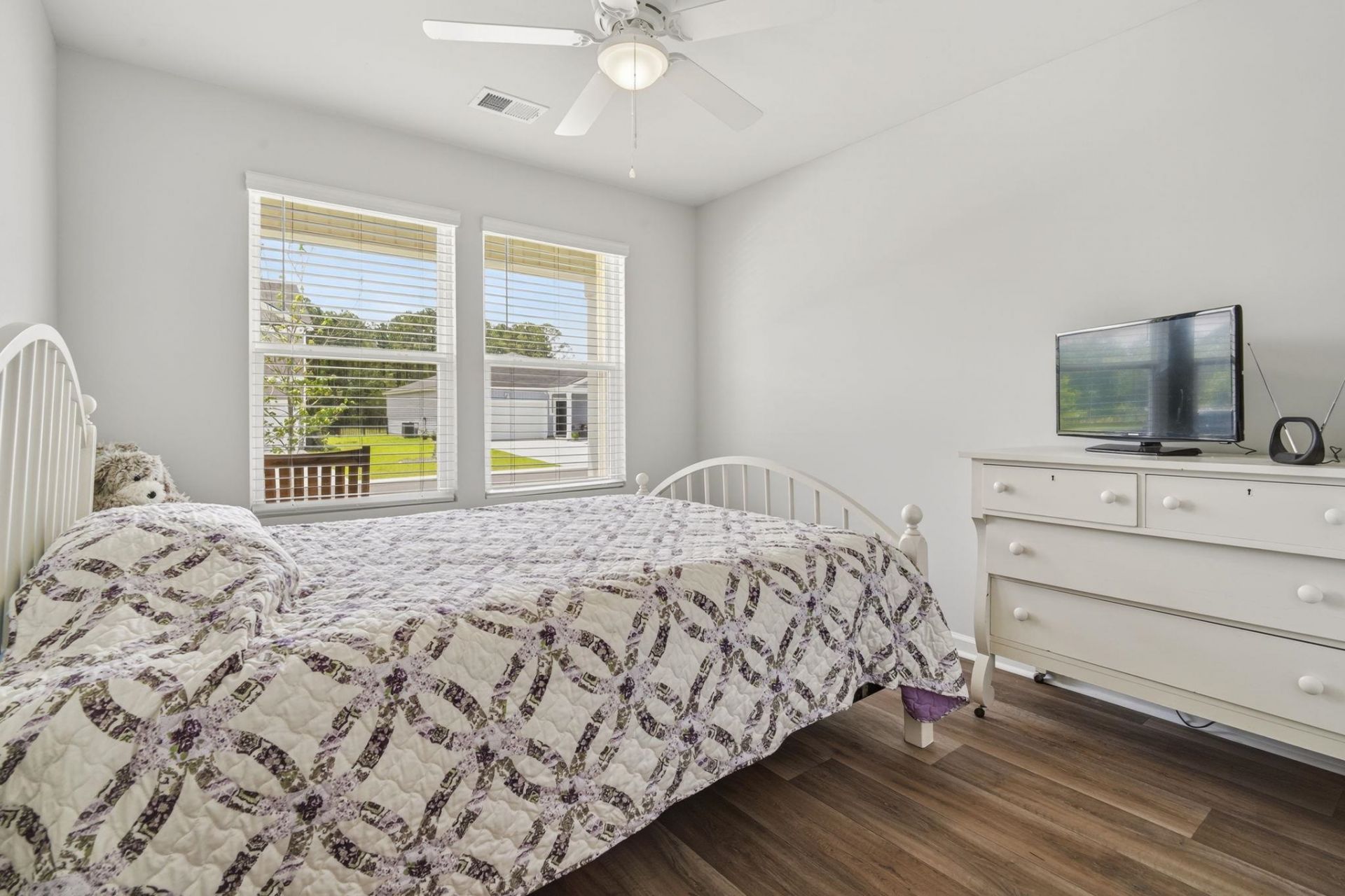 171 Warner Crossing Way  Photo 5