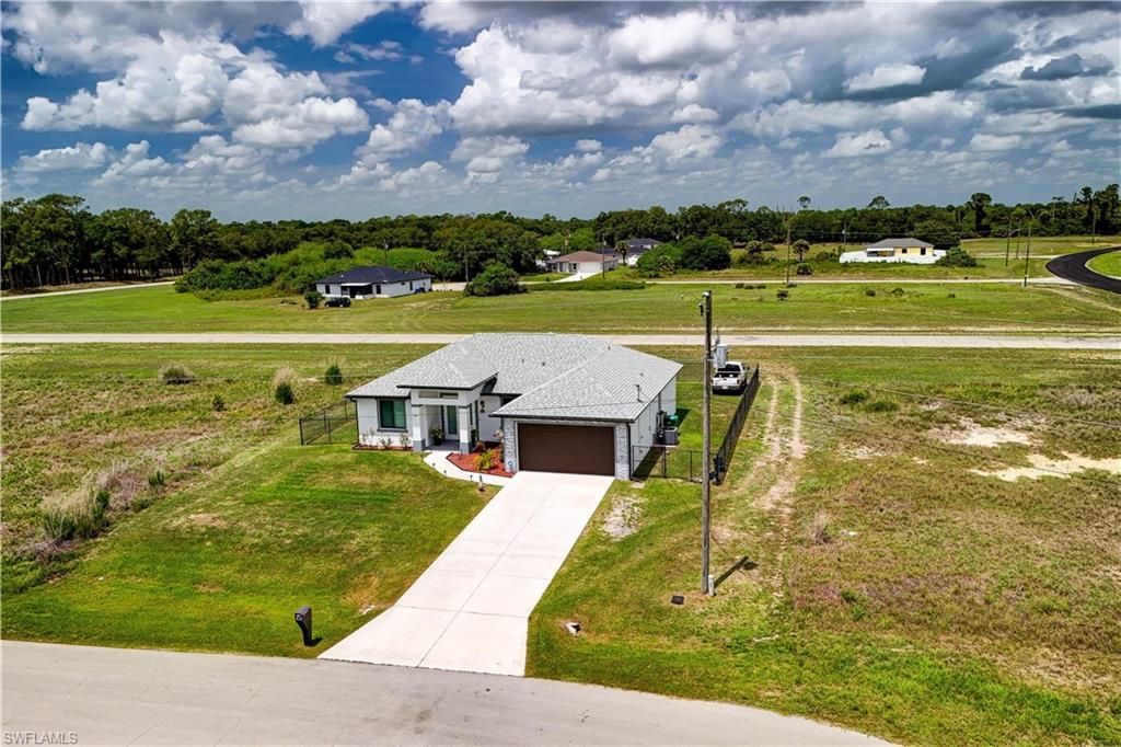 7035 Brazil Cir, Labelle, FL 33935 Photo