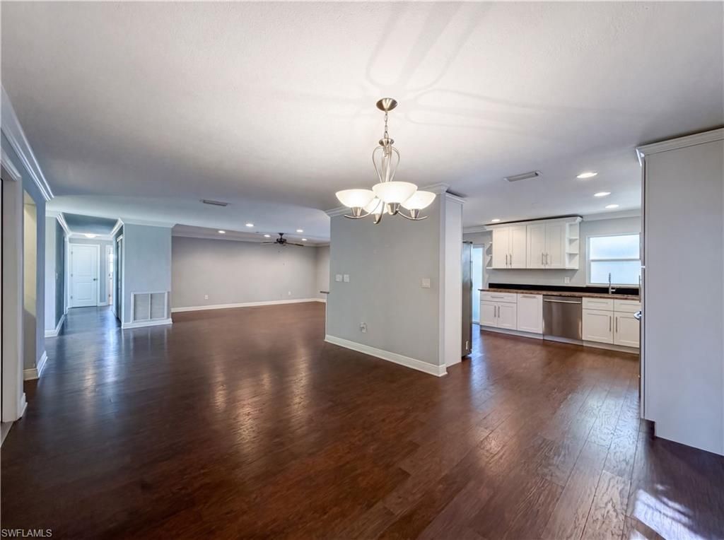 5644 Eichen Cir W, Fort Myers, FL 33919 Photo