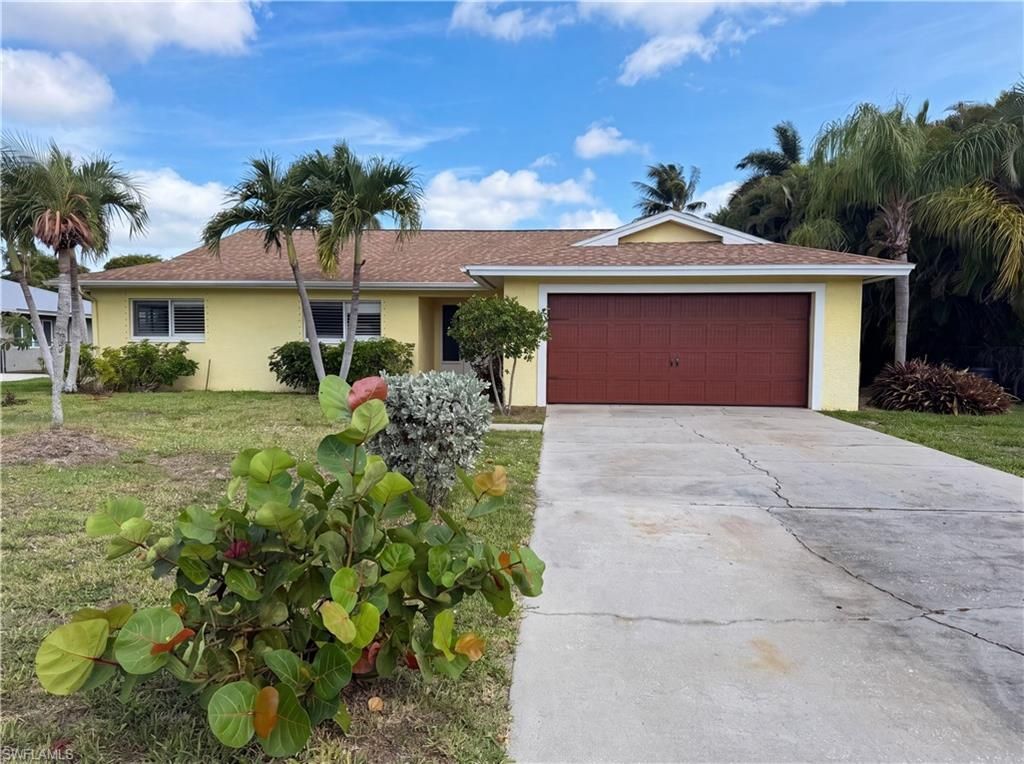 5644 Eichen Cir W, Fort Myers, FL 33919 Photo
