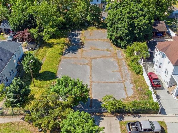 717 E ALMOND STREET , VINELAND, NJ 08360