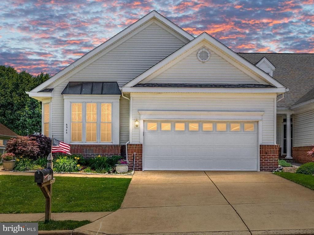 6943 Cumberstone Place, Gainesville, VA 20155 Main Photo