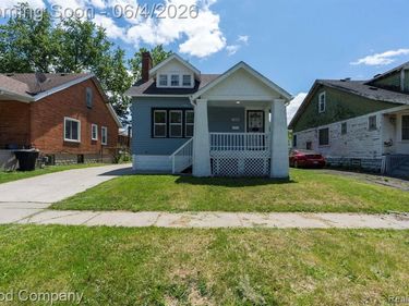 10139 Maplelawn Street, Allen Park, MI 48204