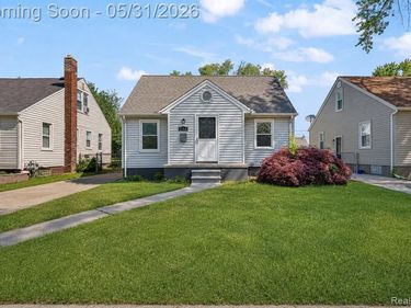 654 Ford Boulevard, Lincoln Park, MI 48146
