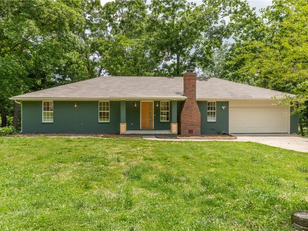 9766 Buckskin Circle , Rogers, AR 72758