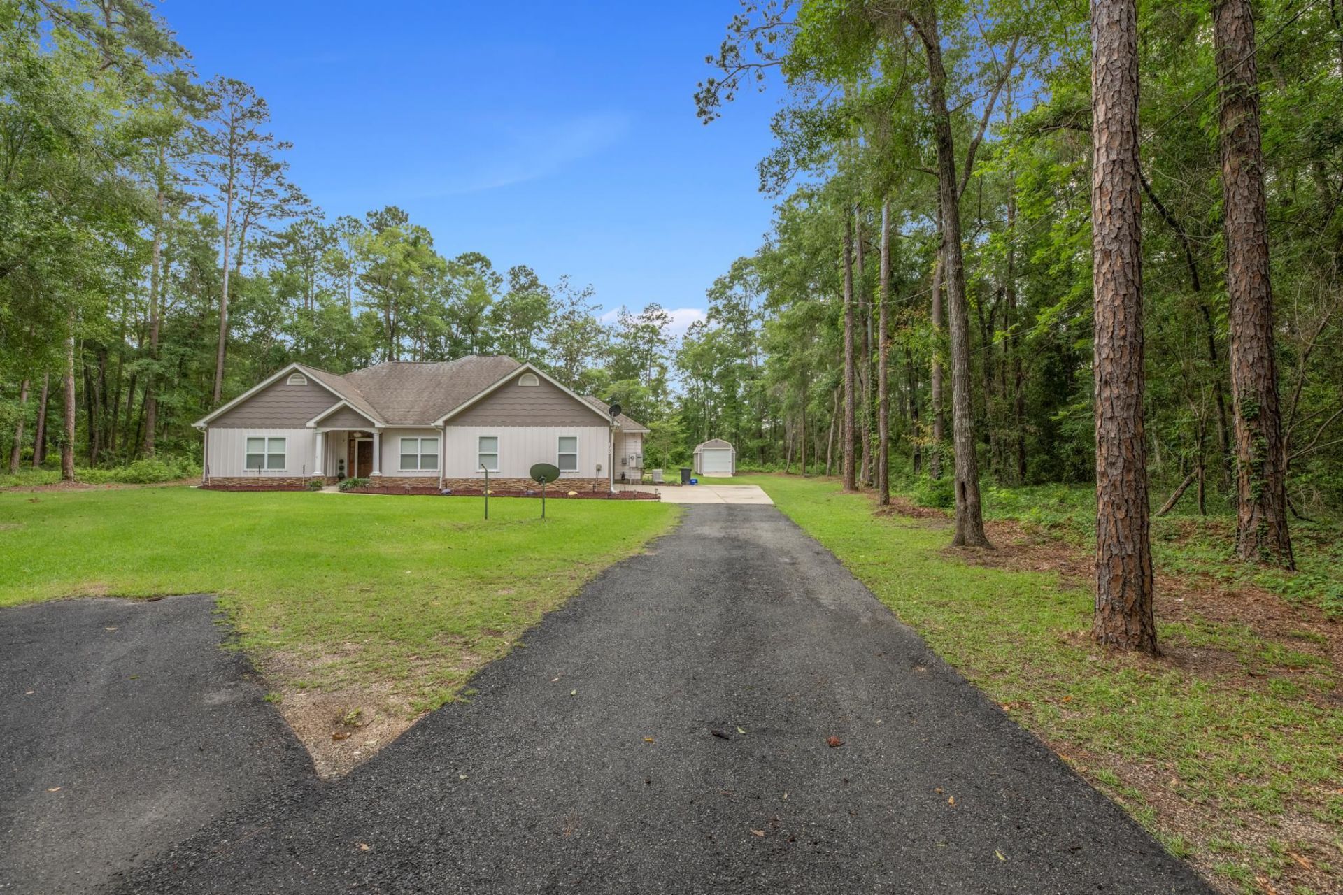196 Audubon Drive, Havana, FL 32333 Photo