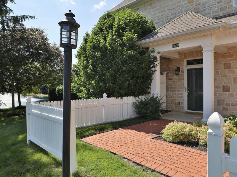 5609 Frawley Drive , Dublin, OH 43016 Photo 2