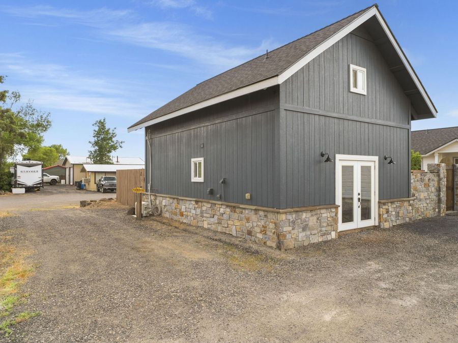 Property Image 70