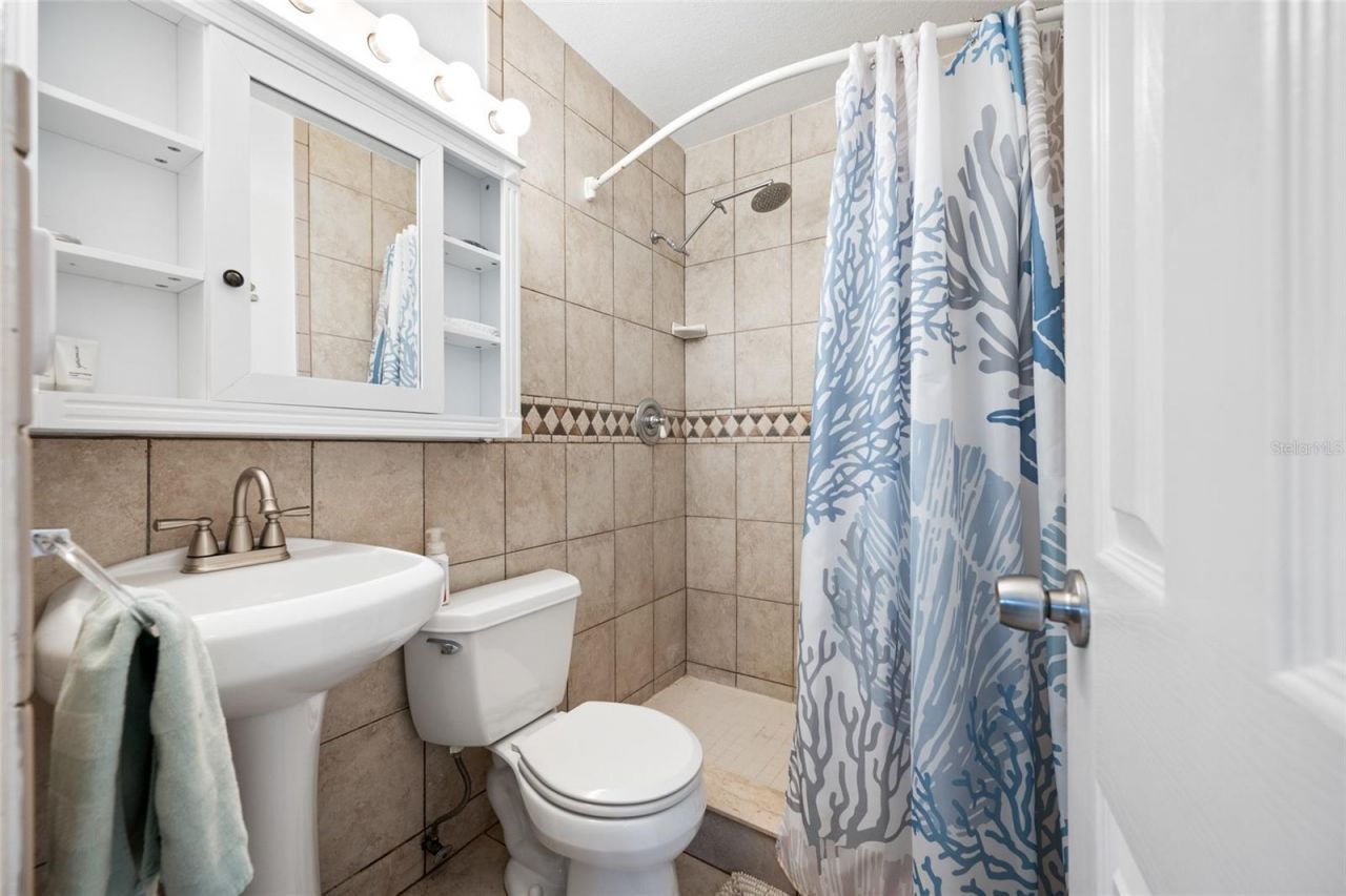7313 37th Avenue N, Saint Petersburg, FL 33710 Photo