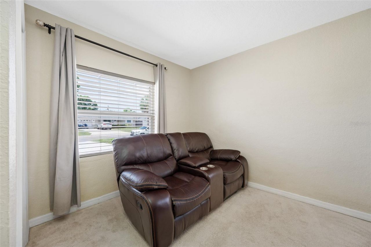 7313 37th Avenue N, Saint Petersburg, FL 33710 Photo