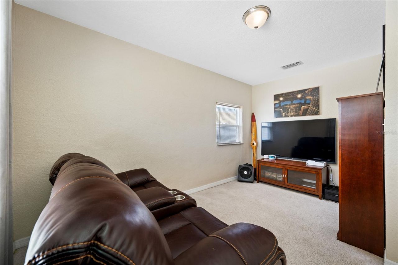 7313 37th Avenue N, Saint Petersburg, FL 33710 Photo