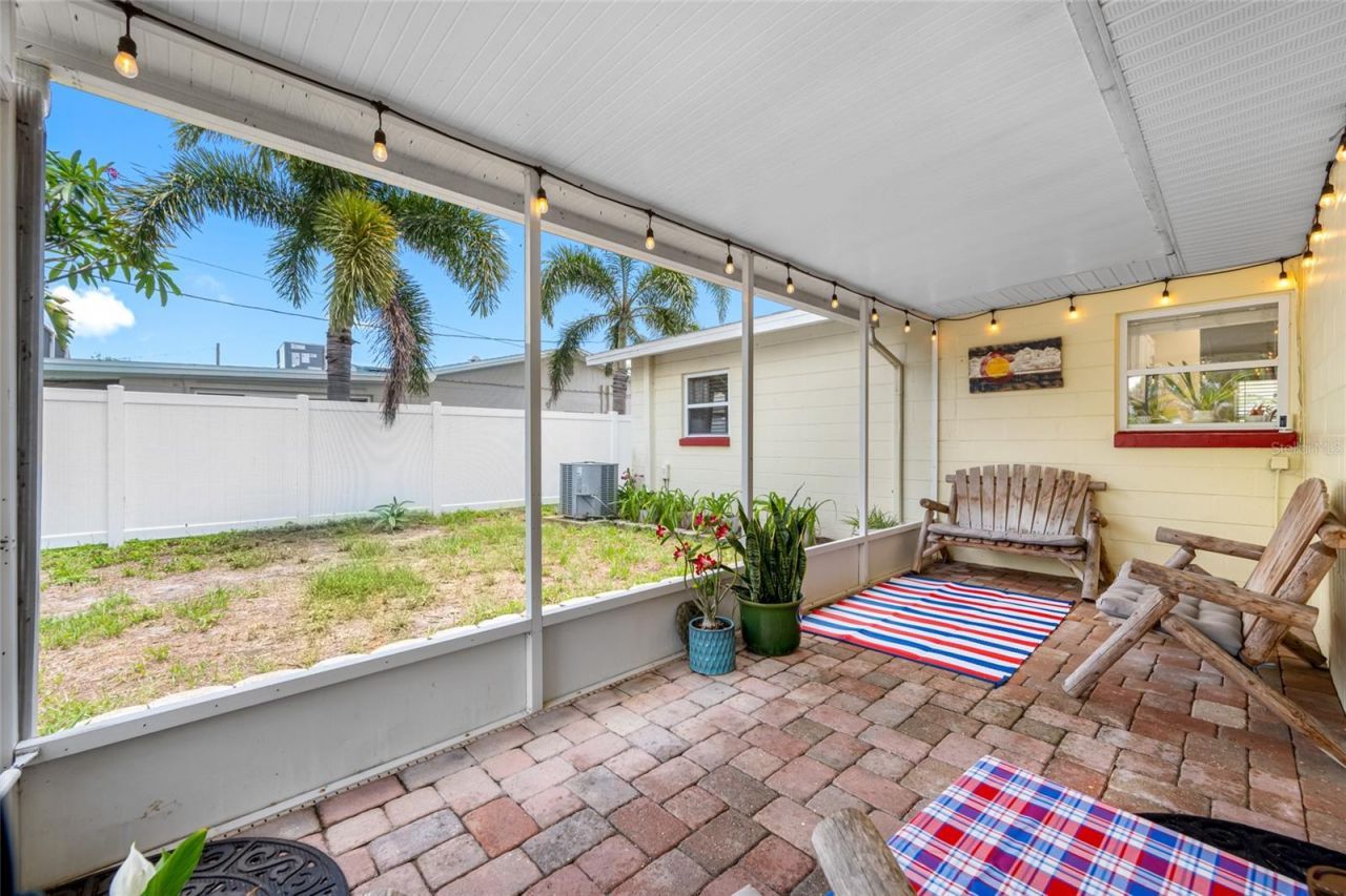7313 37th Avenue N, Saint Petersburg, FL 33710 Photo