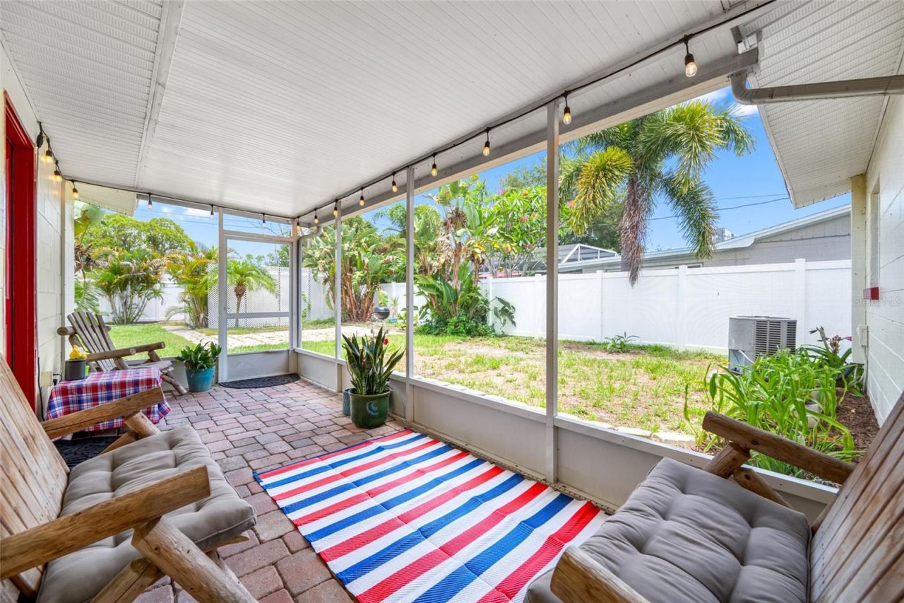 7313 37th Avenue N, Saint Petersburg, FL 33710 Photo