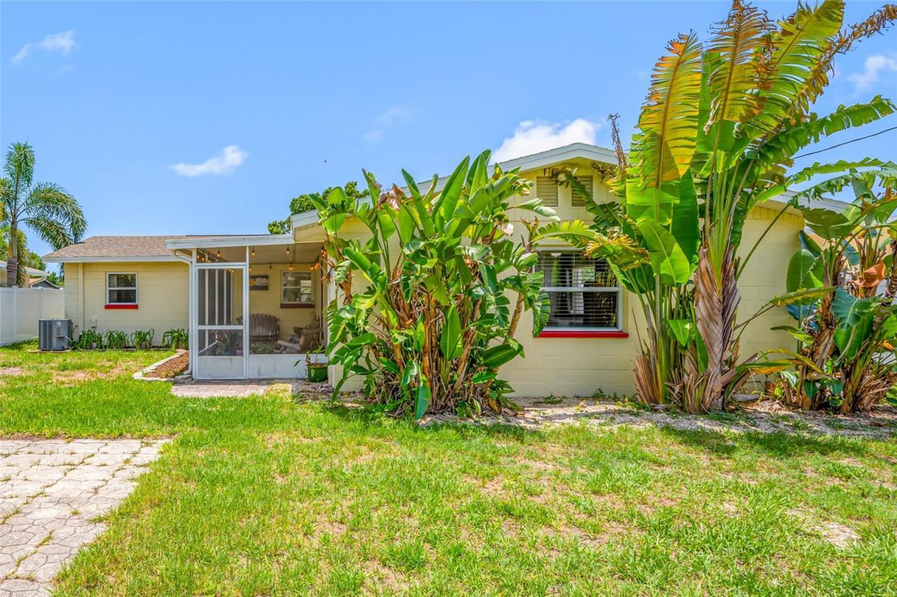 7313 37th Avenue N, Saint Petersburg, FL 33710 Photo