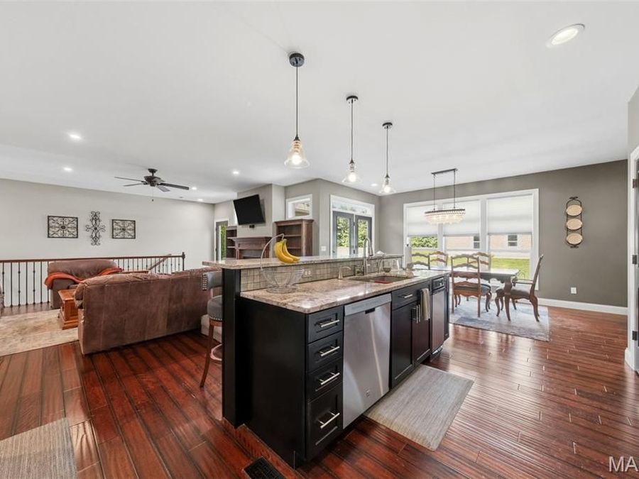 Property Image 57