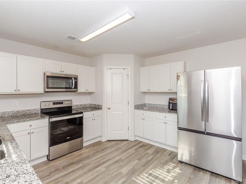 5762 Courtney Lane, Clayton, OH 45315 Photo 18