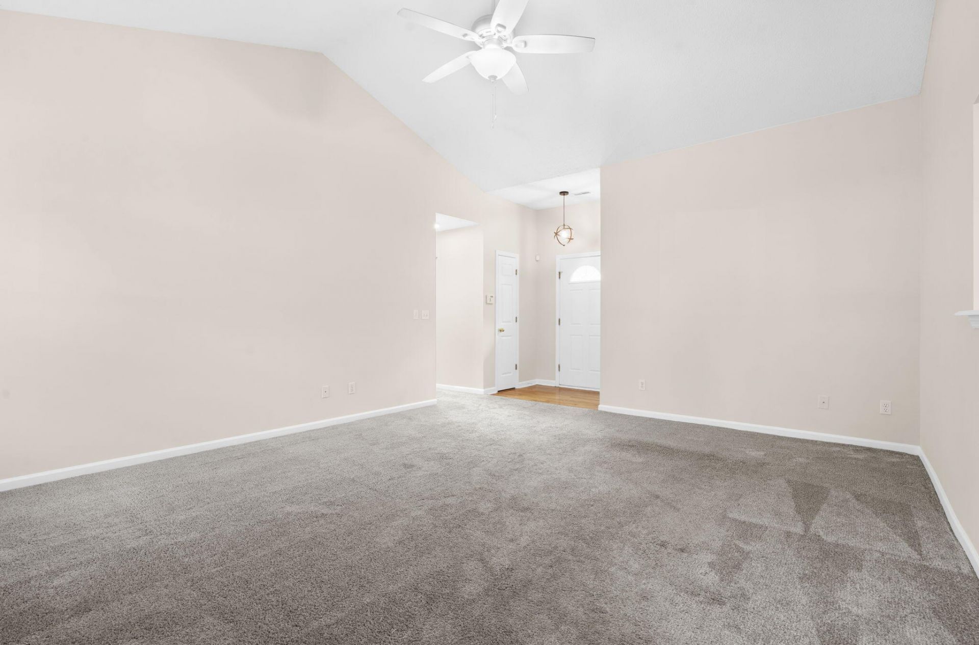 1311 Lantern Road Photo 12