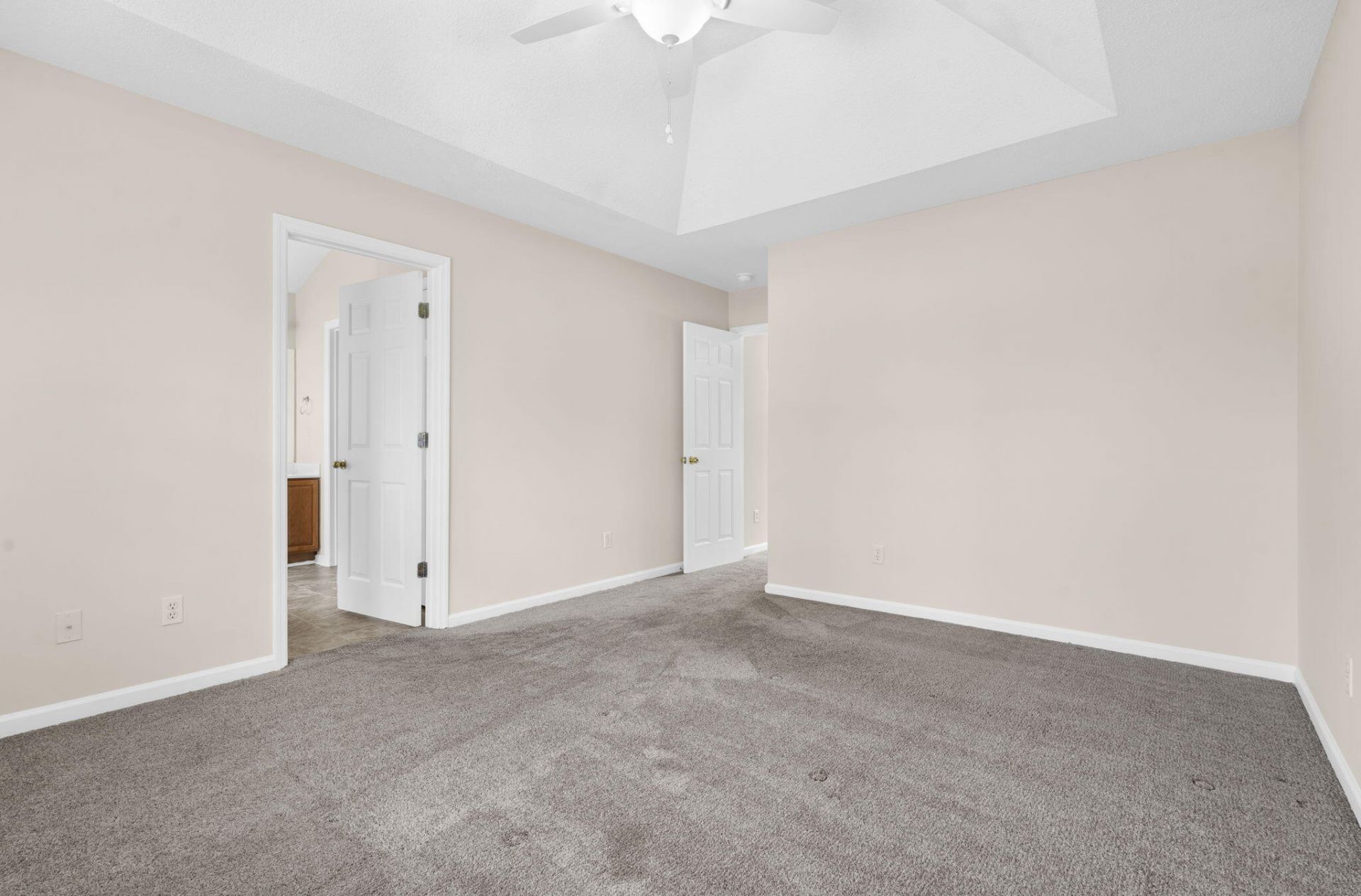 1311 Lantern Road Photo 14