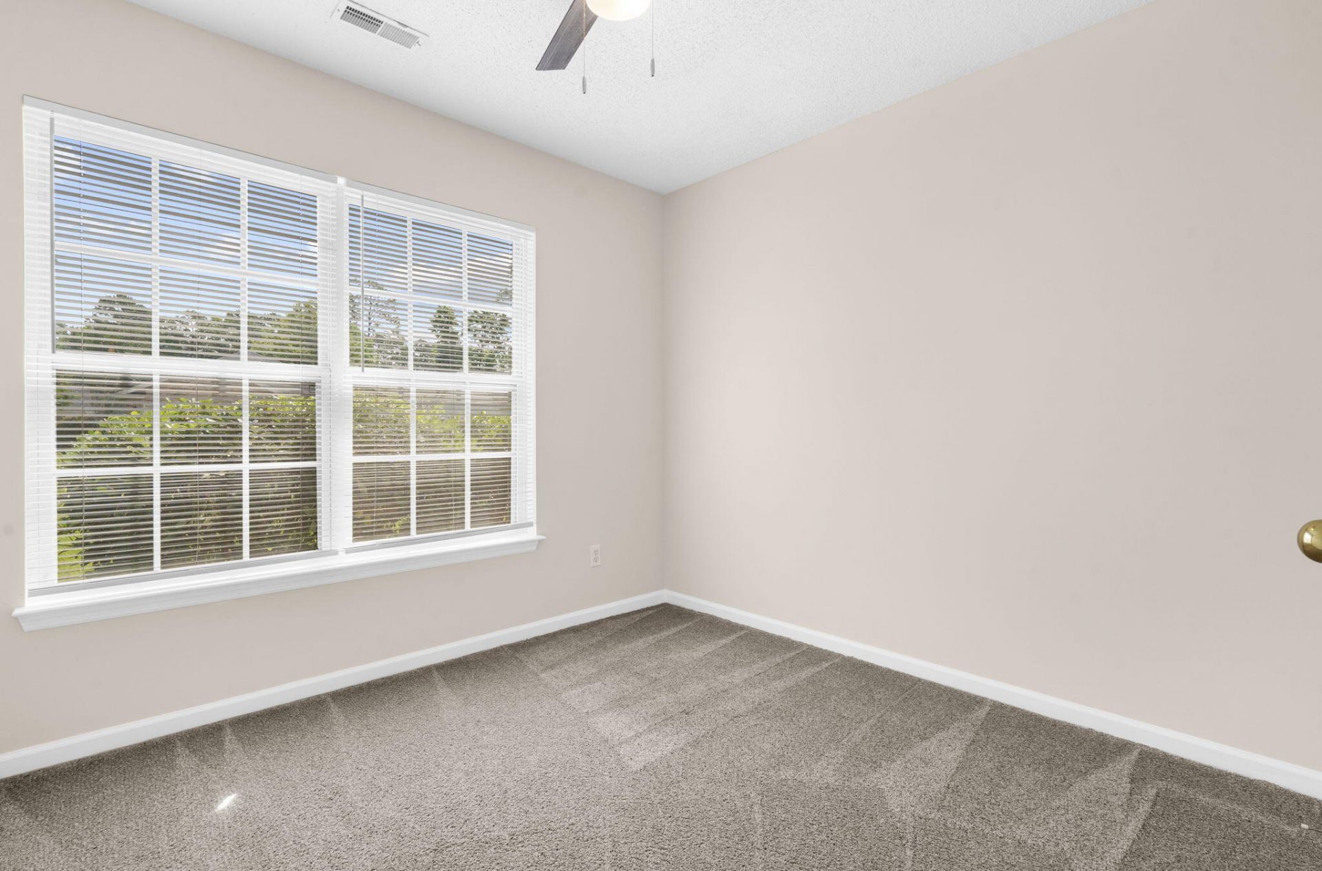 1311 Lantern Road Photo 18