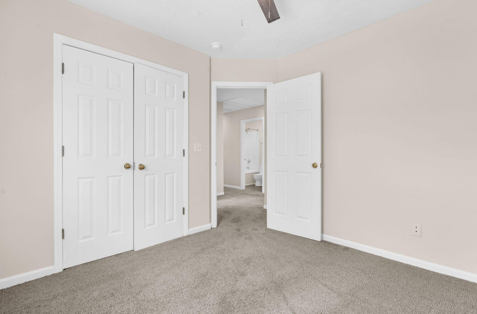 1311 Lantern Road Photo 22
