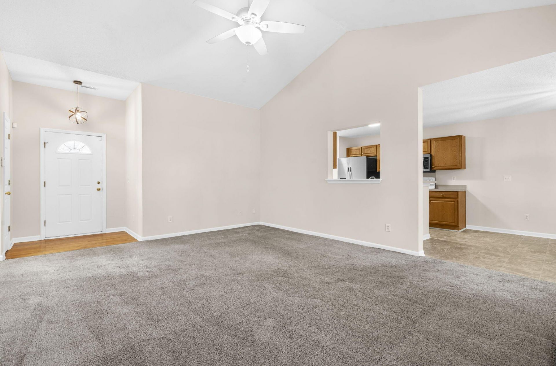 1311 Lantern Road Photo 6