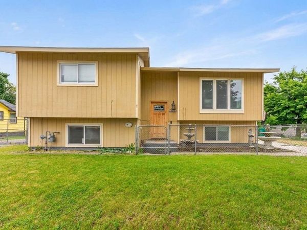 14015 E BROADWAY Ave, Spokane, WA 99216