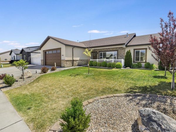 1353 Shelbi Street, Twin Falls, ID 83301